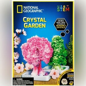 NIB! National Geographic Crystal Garden Kit STEM only takes 6 hours to grow!